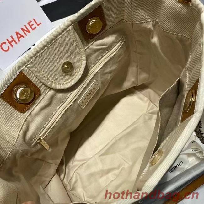 Chanel 19SS Shopping bag A67001 cream