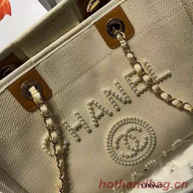 Chanel 19SS Shopping bag A67001 cream