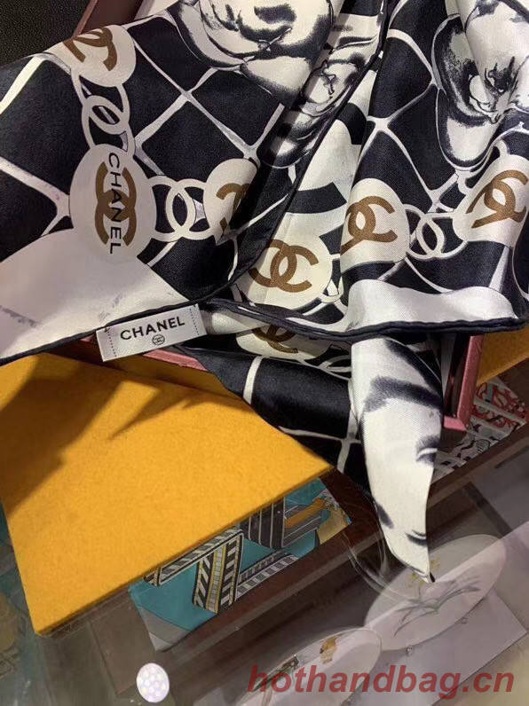 Chanel Cashmere Scarf CH2375-1