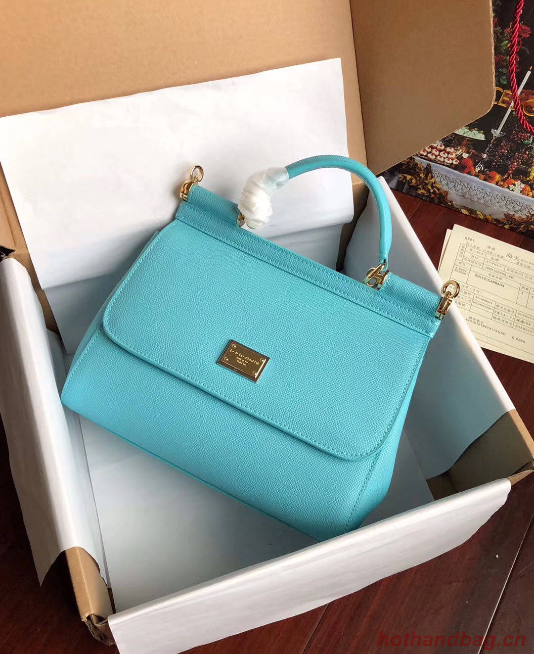 Dolce & Gabbana Origianl Leather 4136 sky blue