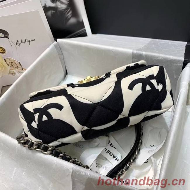 chanel 19 flap bag AS1160 black&white