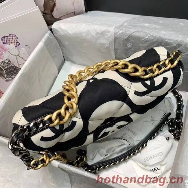 chanel 19 flap bag AS1161 black&white