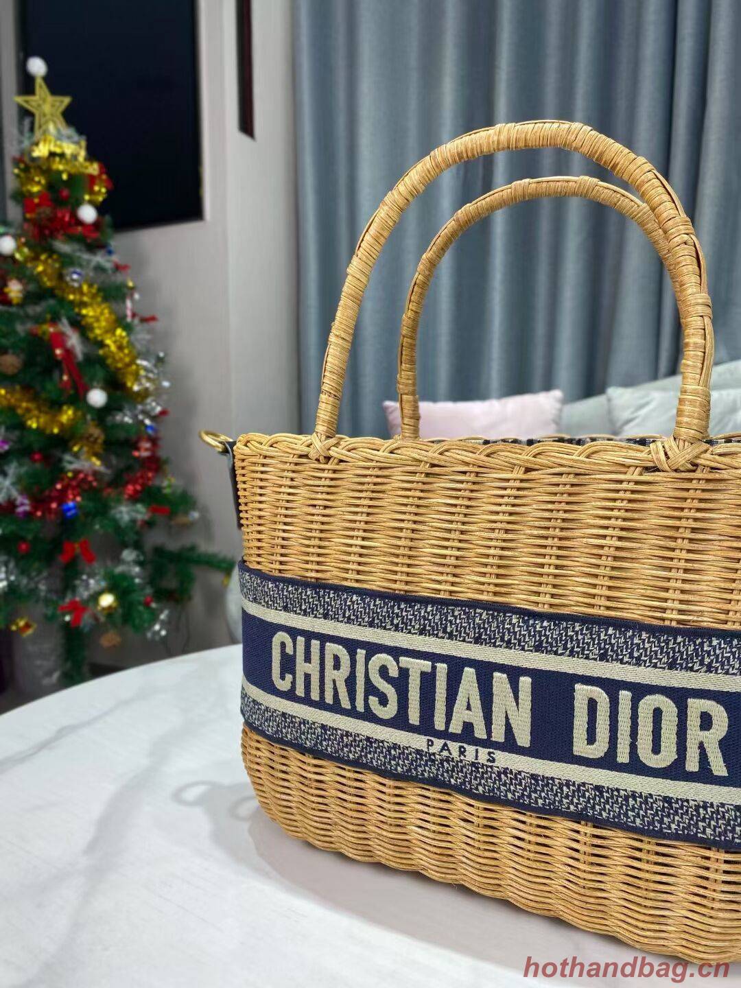 DIOR WICKER BASKET BAG Blue Dior Oblique Jacquard and Natural Wicker M7601