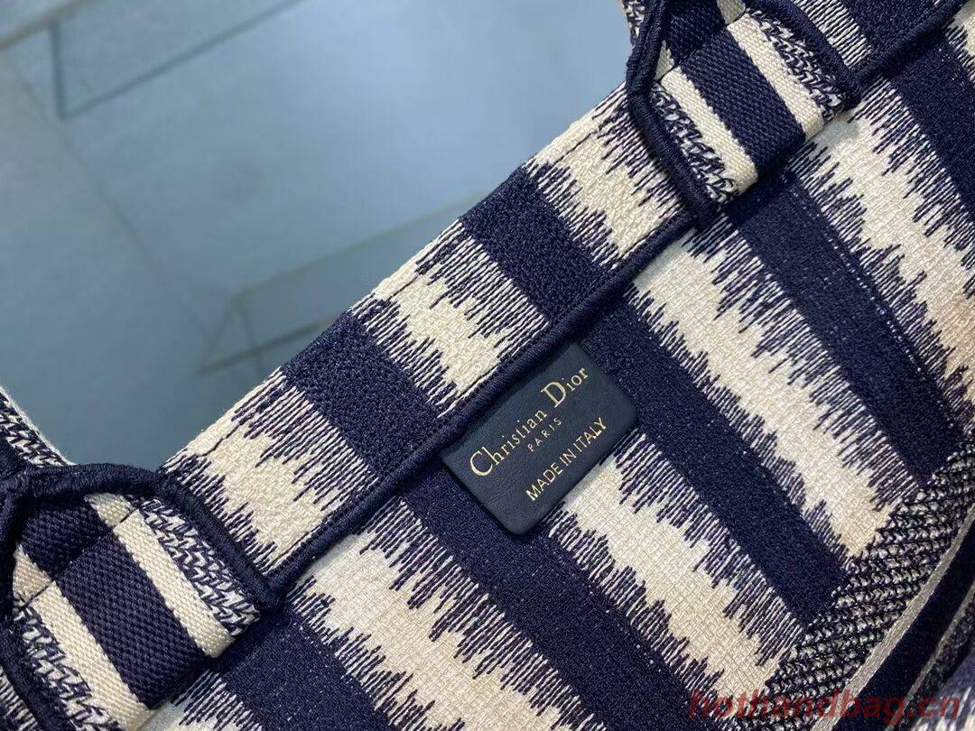 DIOR BOOK TOTE Blue D-Stripes Embroidery M1286Z