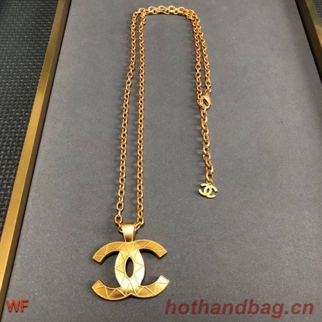 Chanel Necklace CE6409