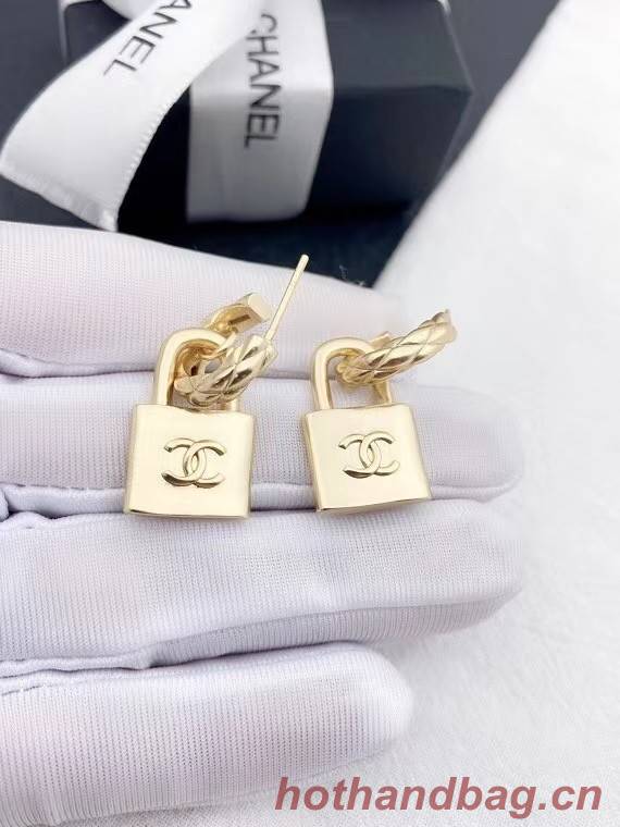 Chanel Earrings CE6463