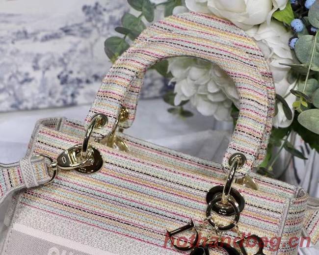 DIOR MEDIUM LADY D-LITE BAG D-Stripes Embroidery M0565 Beige