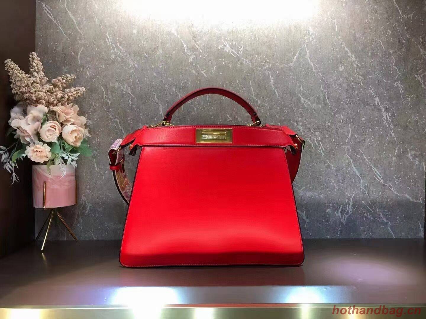 FENDI PEEKABOO ISEEU MEDIUM leather bag 8BN321A6 red