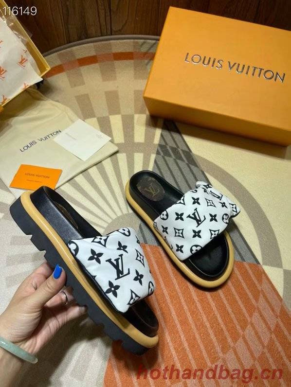 Louis Vuitton Shoes LV1122KK-3