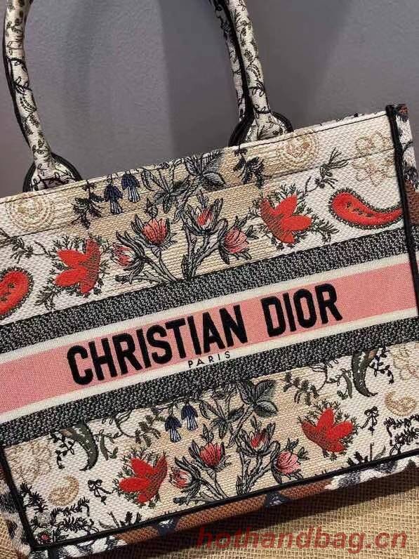 DIOR BOOK TOTE Multicolor Embroidery M1287ZR