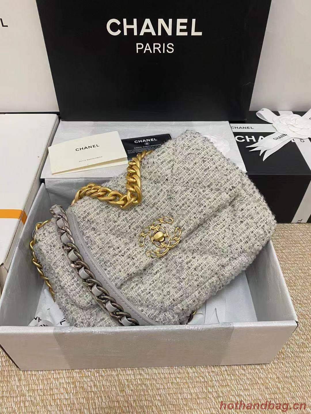 Chanel 19 flap bag Tweed AS1160 Gray