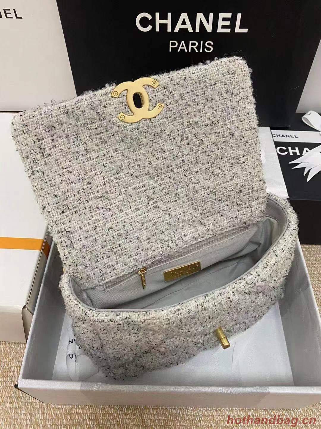 Chanel 19 flap bag Tweed AS1160 Gray