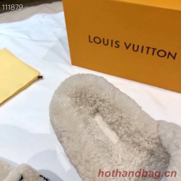 Louis Vuitton Shoes LV1123KK-3