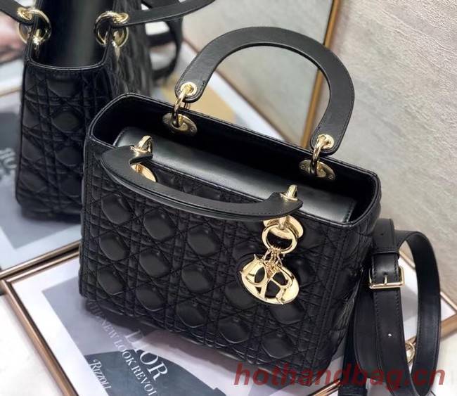 MEDIUM LADY DIOR BAG Black Cannage Lambskin M0565O