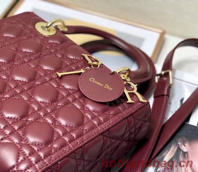 MEDIUM LADY DIOR BAG Cherry Red Cannage Lambskin M0565O