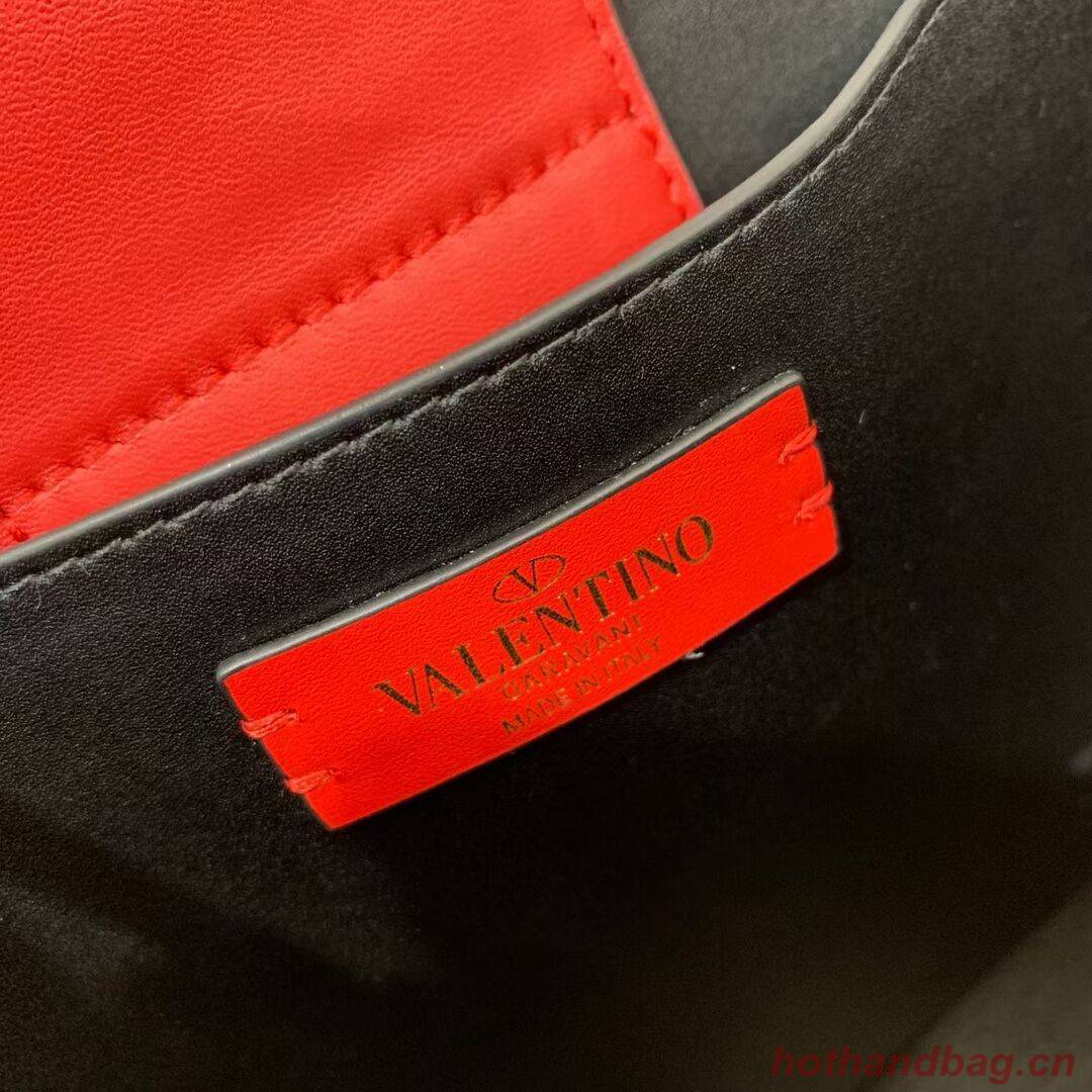 VALENTINO calf leather handbag V0754 red