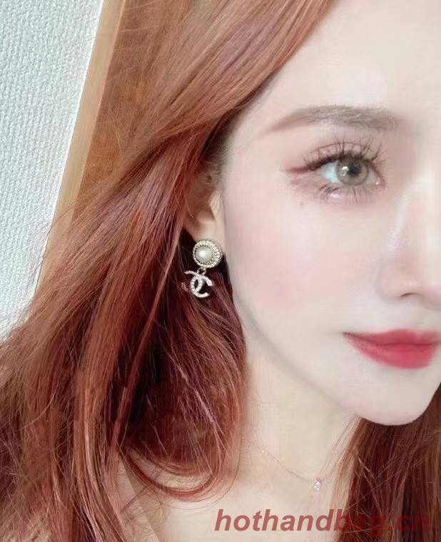 Chanel Earrings CE6676