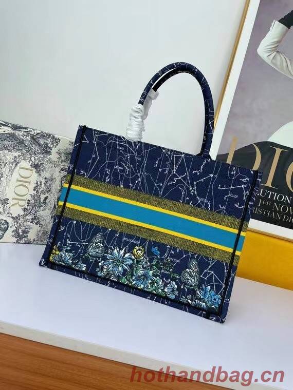 DIOR BOOK TOTE Blue Dior Constellation Embroidery M1297ZR