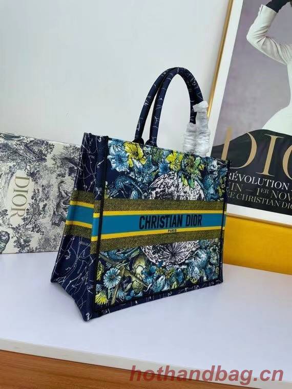 DIOR BOOK TOTE Blue Dior Constellation Embroidery M1297ZR