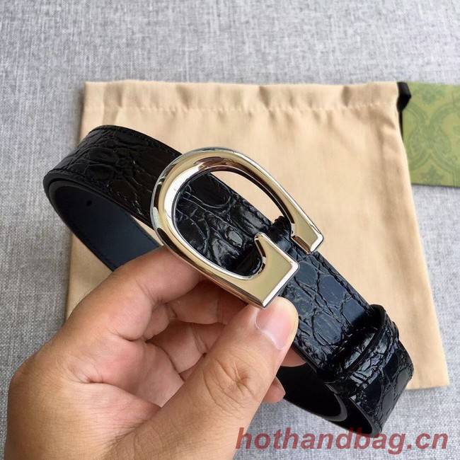 Gucci Thin belt with G buckle 655566 leather