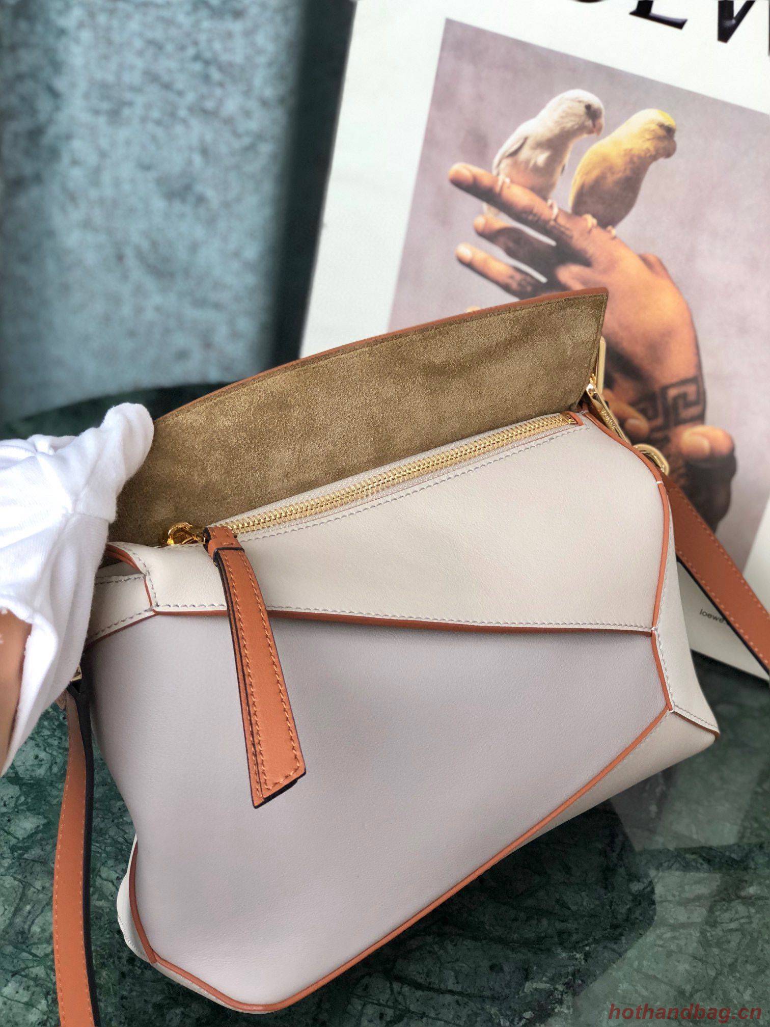 Loewe Puzzle Bag Original Leather 061836 Cream