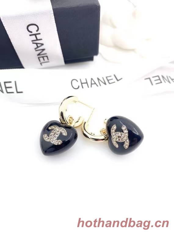 Chanel Earrings CE6702