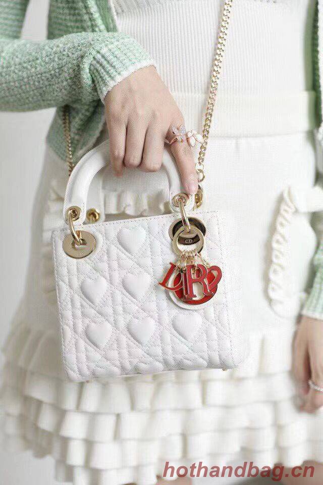 LADY DIOR MY ABCDIOR BAG Cannage Heart Original Lambskin Bag M0539O White