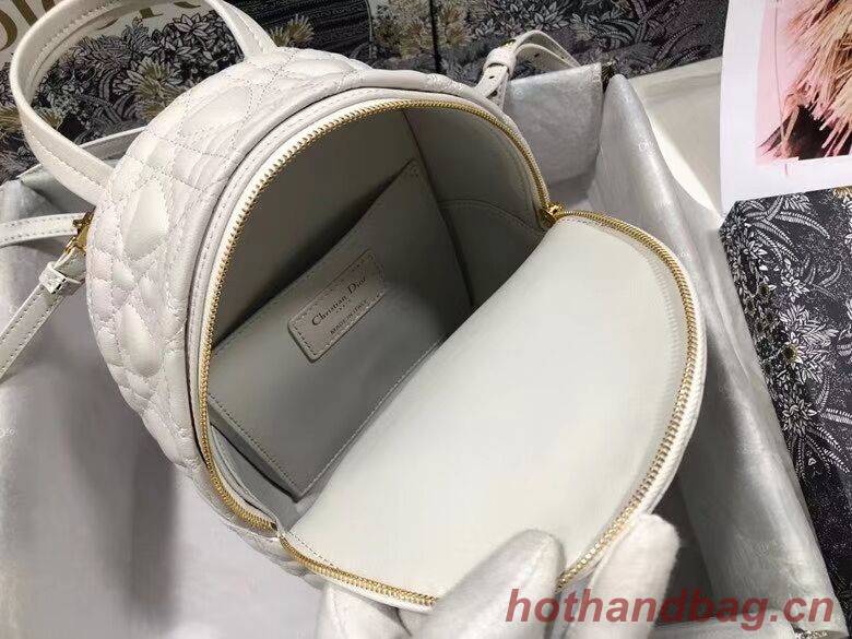 MINI DIOR BACKPACK Cannage Lambskin M9222 white