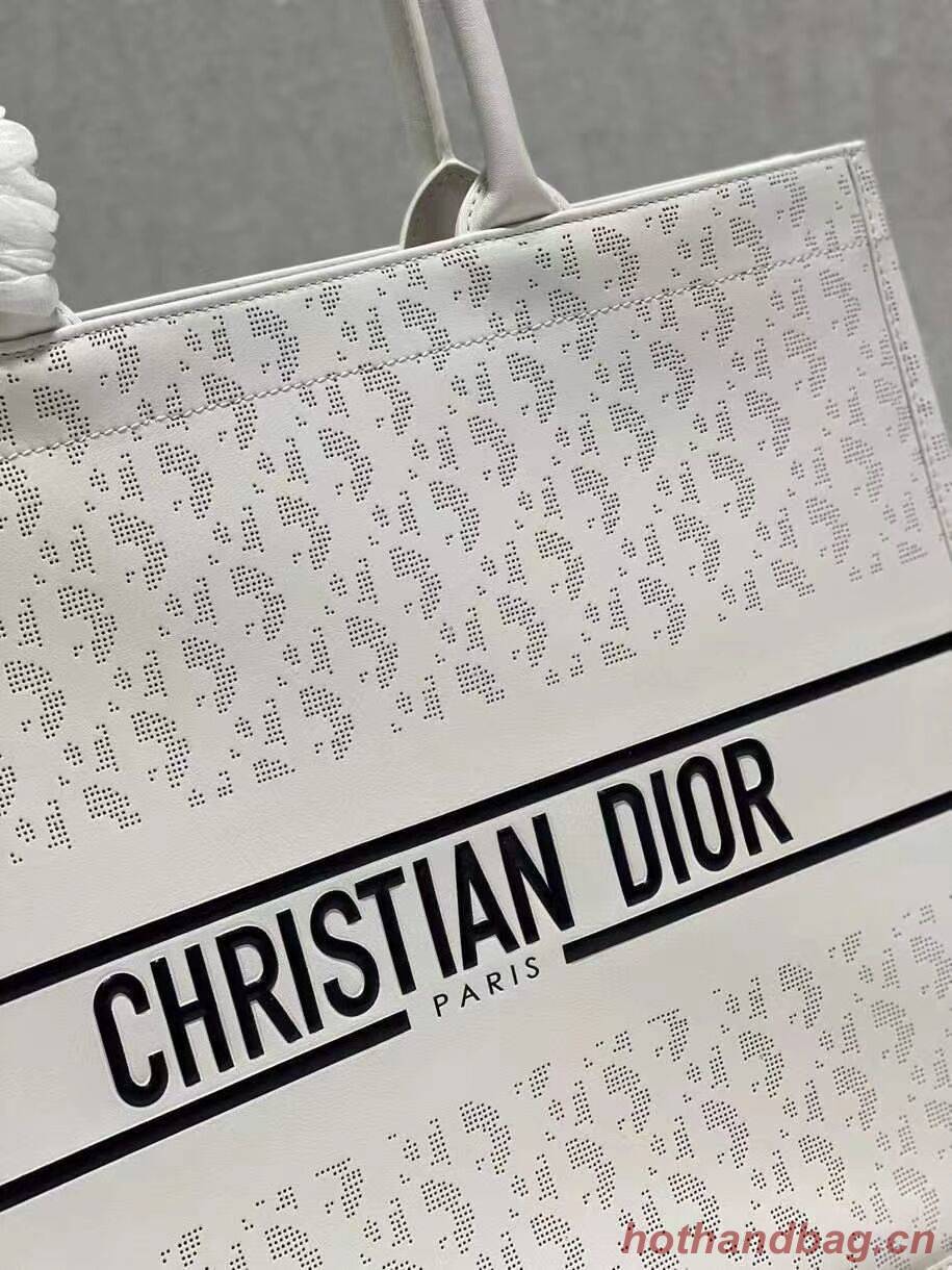 DIOR BOOK TOTE leather Constellation Embroidery M1297ZR white