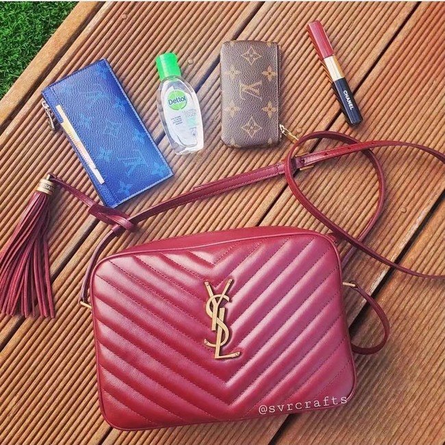 Yves Saint Laurent LOU CAMERA BAG IN QUILTED LEATHER 81000 ROUGE OPYUM