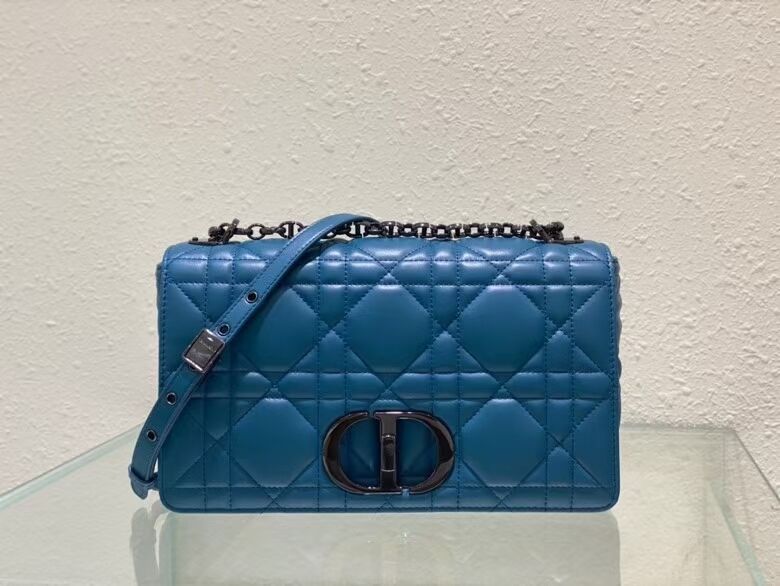 LARGE DIOR CARO BAG Gradient Cannage Lambskin M9243E blue