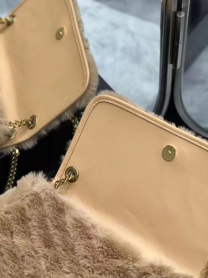 Yves Saint Laurent PUFFER BAG IN Rabbit fur Y653155 NATURAL BEIGE