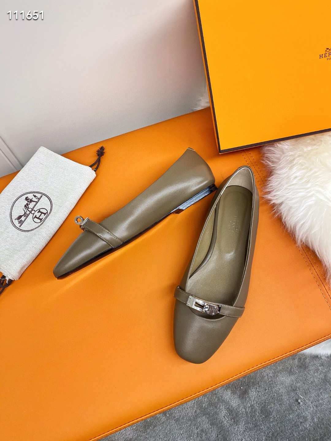 Hermes Shoes HO894HX-1