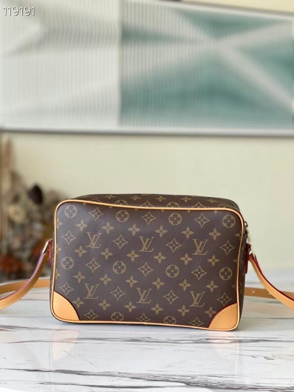 Louis Vuitton Monogram Canvas Trocadero M51274