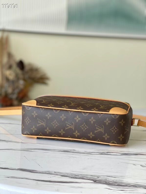 Louis Vuitton Monogram Canvas Trocadero M51274