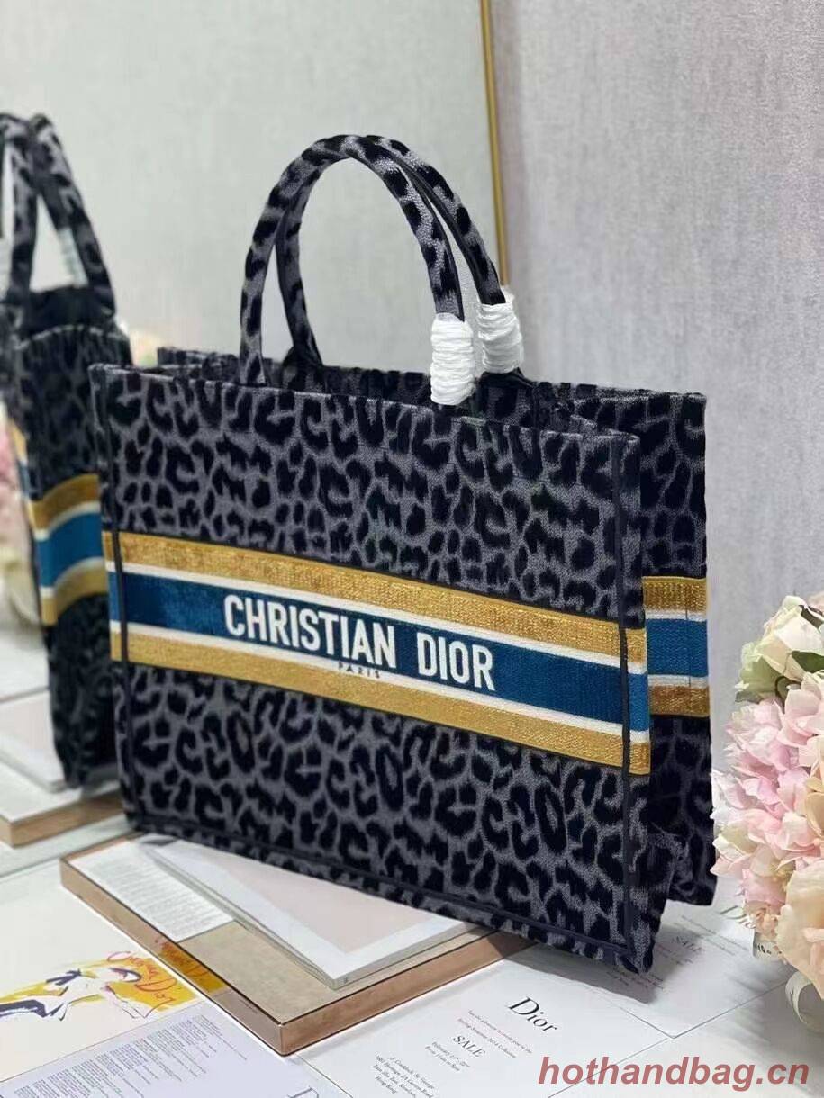 DIOR BOOK TOTE Embroidery C1286-4 Black&gray Leopard Print