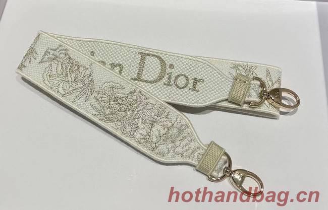 Dior MEDIUM LADY D-LITE BAG Embroidered M0565OJA cream