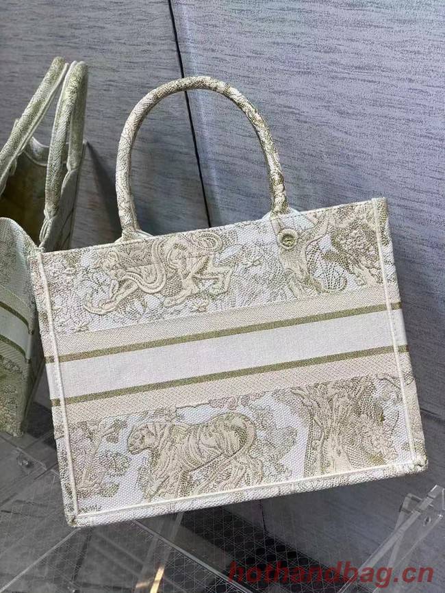 SMALL DIOR BOOK TOTE Embroidery C1287-8 cream