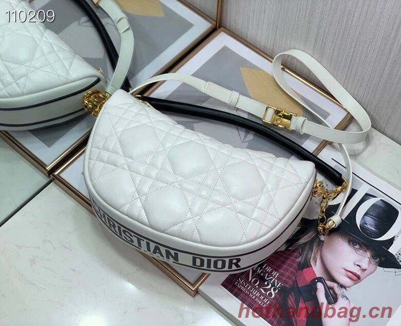 DIOR Shoulder Bag Cannage Lambskin C0616 white