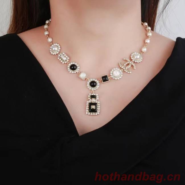 Chanel Necklace CE7241