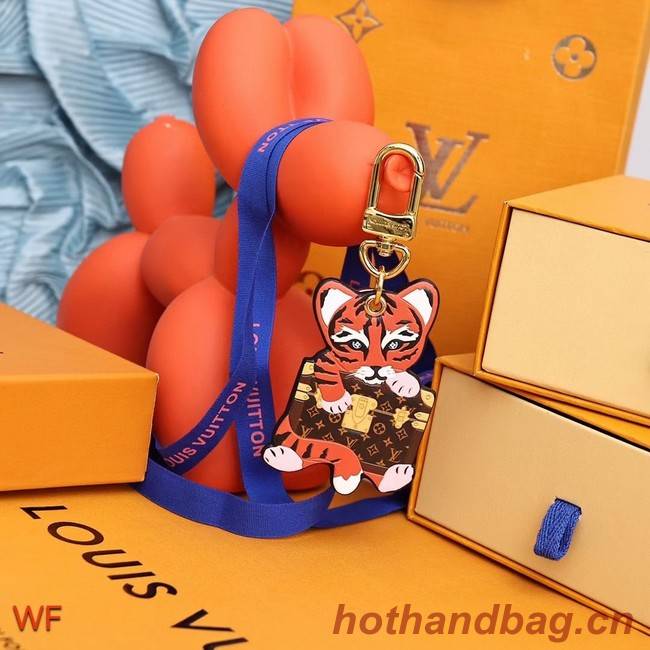 Louis Vuitton CHARM AND KEY HOLDER M00364