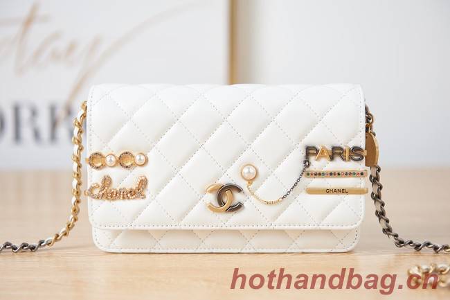 Chanel SMALL FLAP BAG AP2508 white