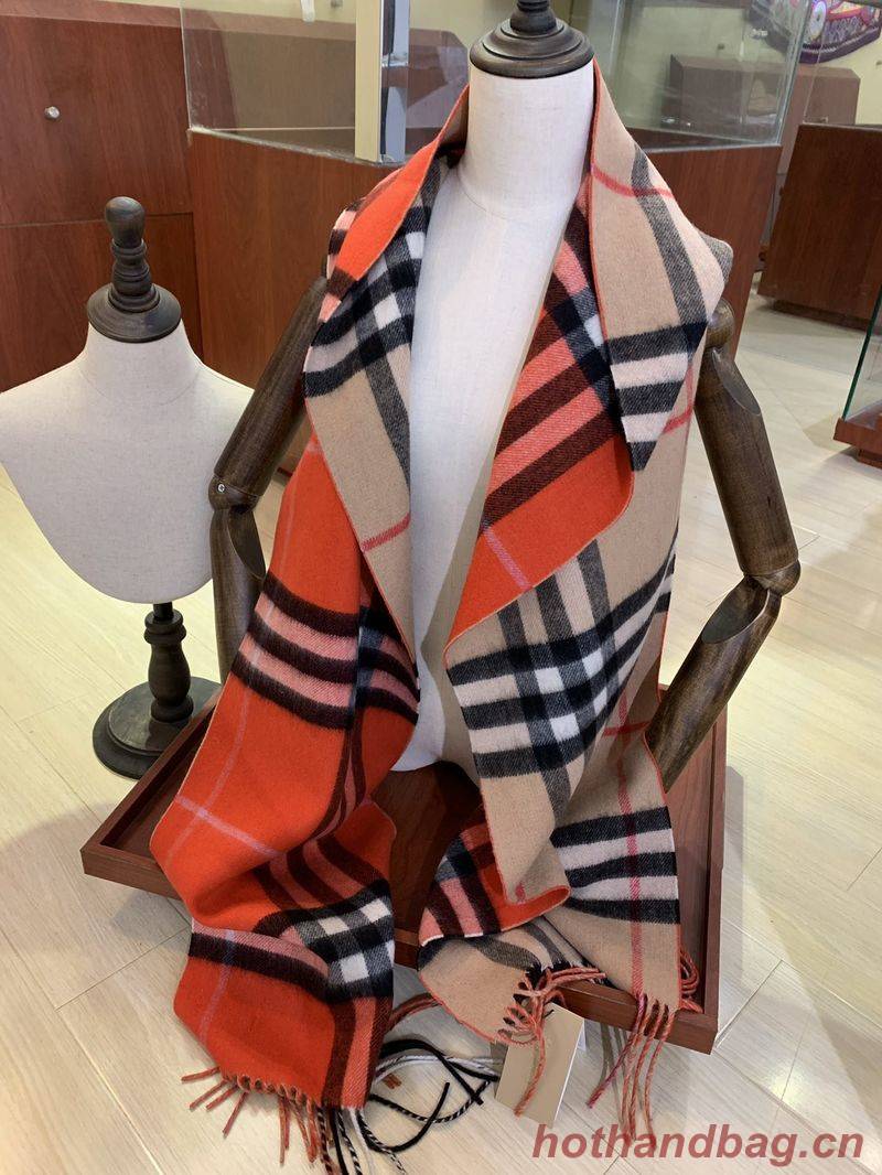 Burberry Scarf B00261