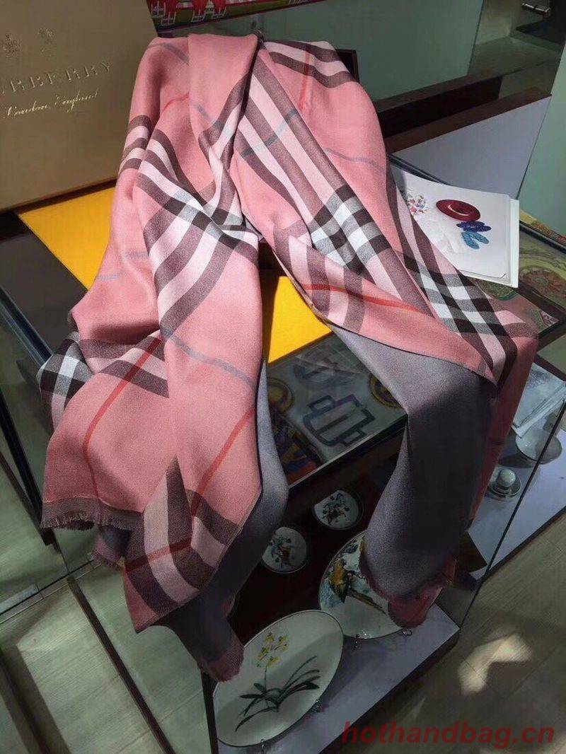 Burberry Scarf B00282