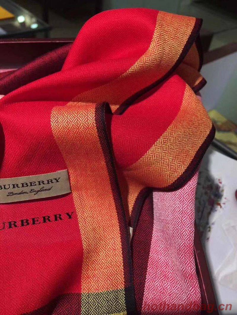 Burberry Scarf B00283