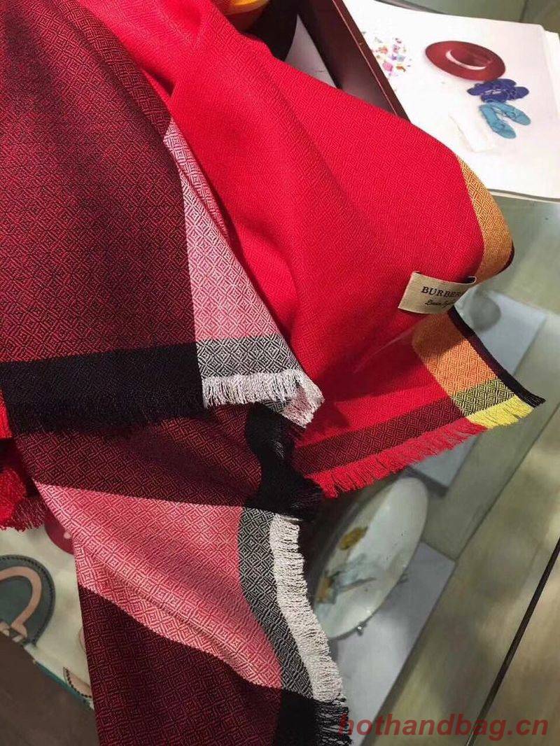 Burberry Scarf B00283