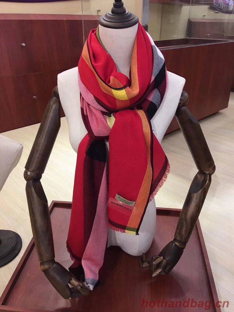 Burberry Scarf B00283