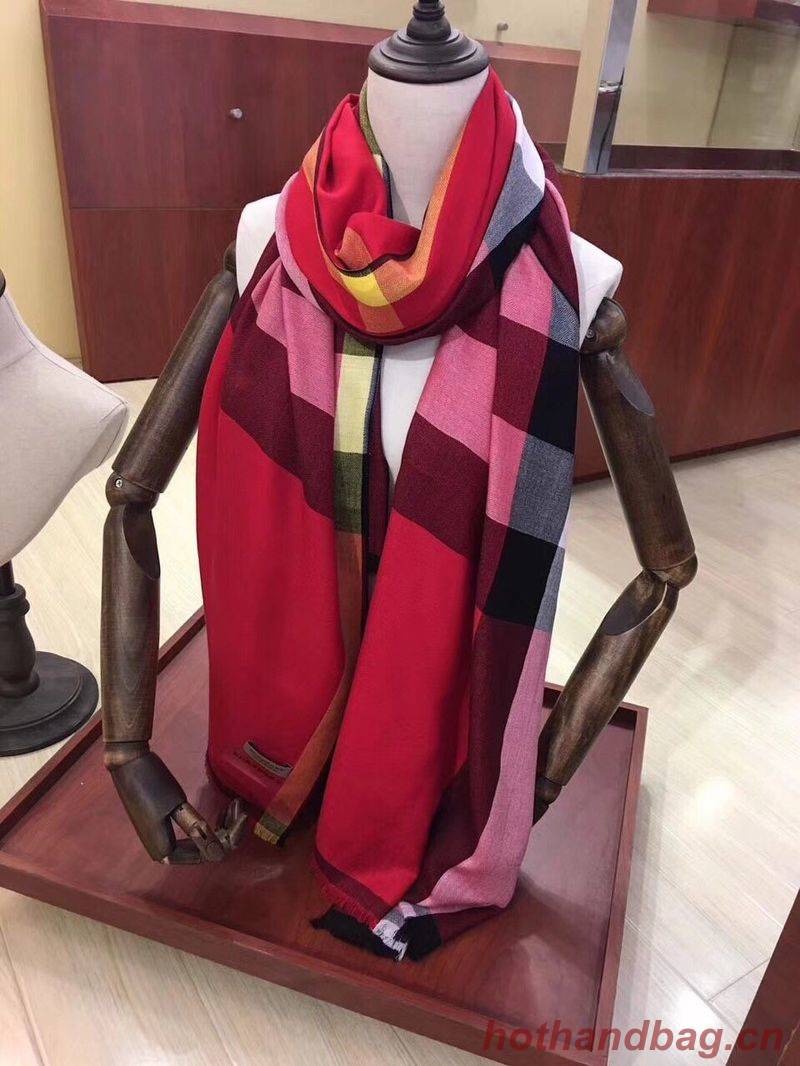 Burberry Scarf B00283