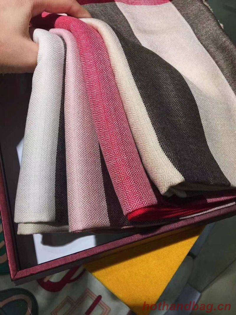 Burberry Scarf B00284