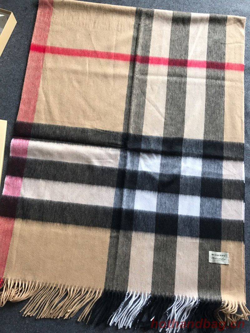 Burberry Scarf B00287